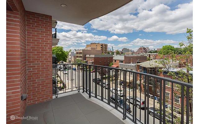 Rented by Douglas Elliman | media 19