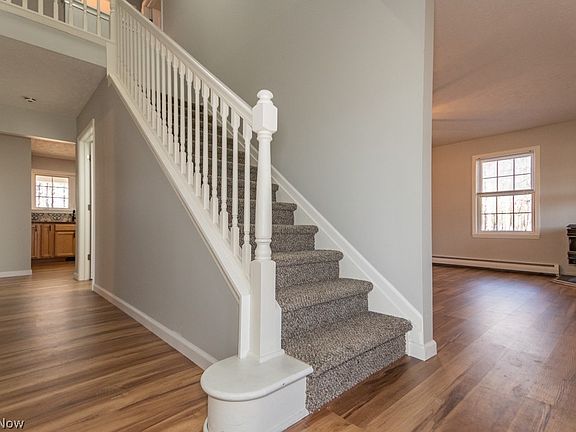 5th image of 8494 Murphy Rd