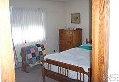 3rd image of 404 Elizabeth Ave