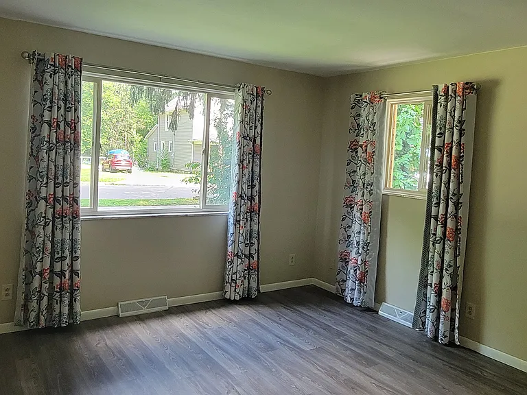 429 Eddy St #A — Photo 2