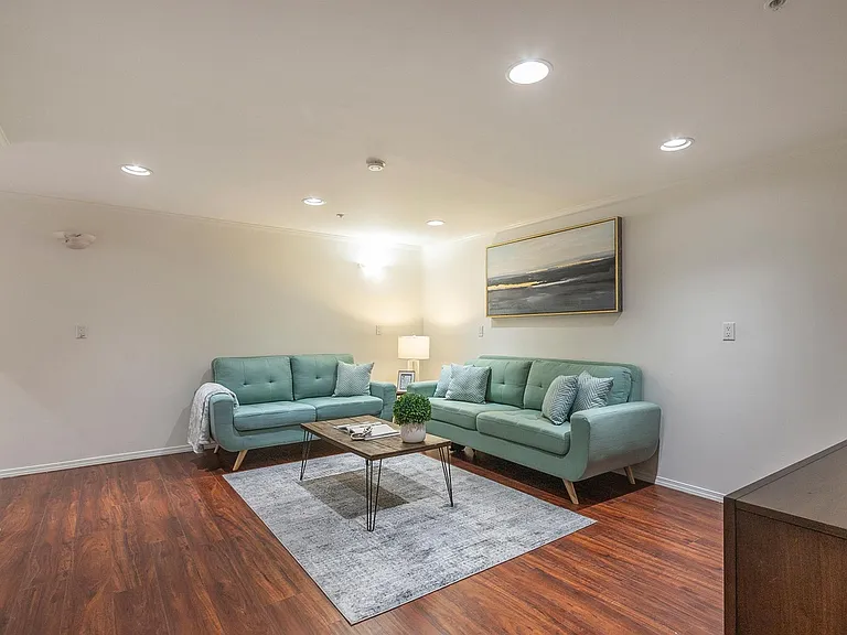441 Camille Cir #12 — Photo 26