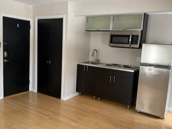 132 Valley Rd #F, Montclair, NJ 07042