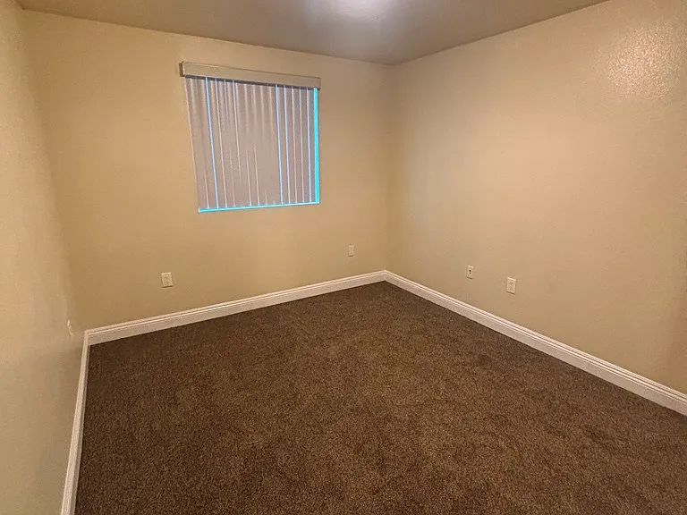 4310 Morgan Ave — Photo 7