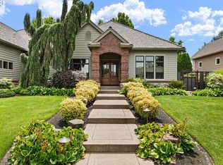 1662 Sand Trap Ln, Eugene, OR 97408