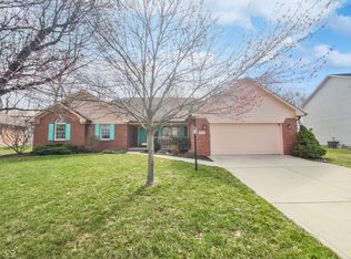 603 Raintree Dr, Avon, IN 46123