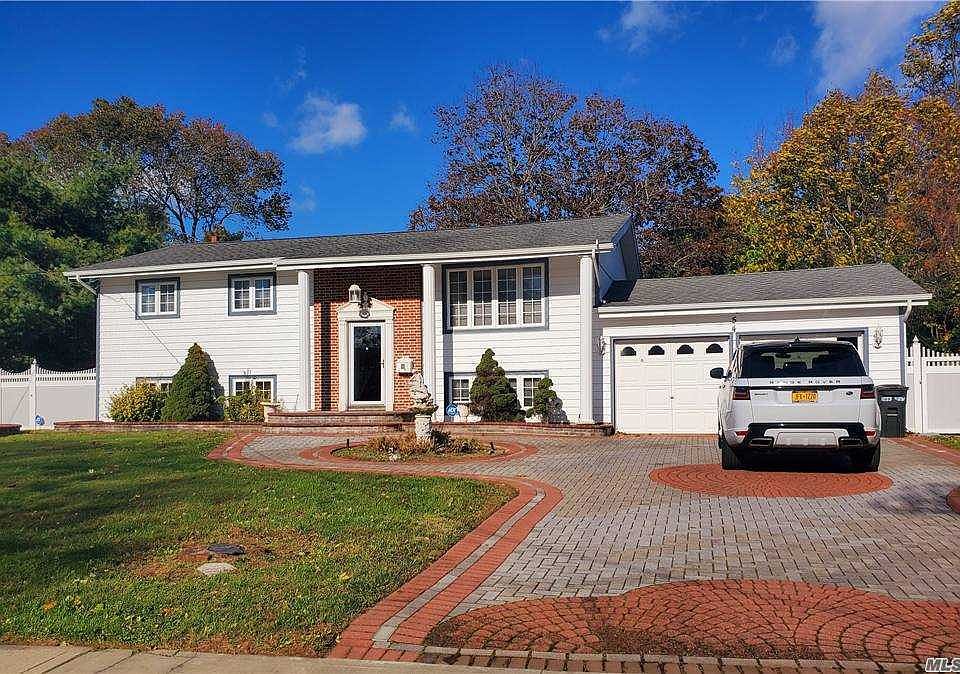 1st image of 54 Circle Dr