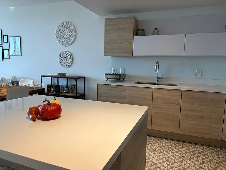 16385 Biscayne Blvd #1417 — Photo 6