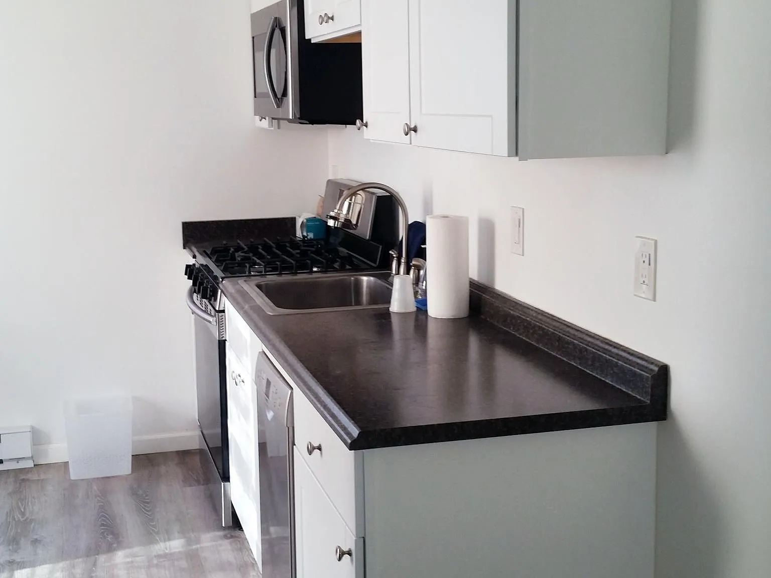 451 Prospect Ave — Photo 2
