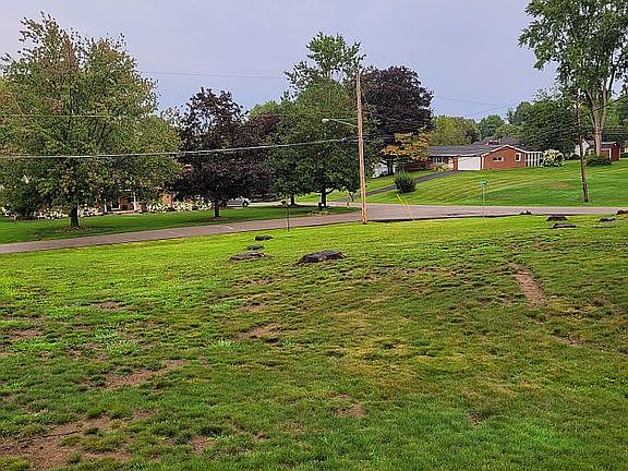 2nd image of 0 Echoglenn St NW