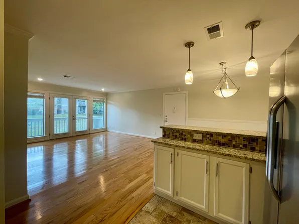 21 Vaughns Gap Rd, Nashville, TN