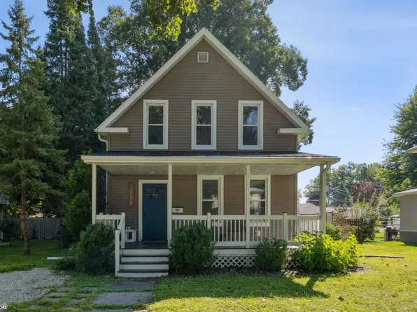 1016 S Starr Ave, Burlington, IA 52601