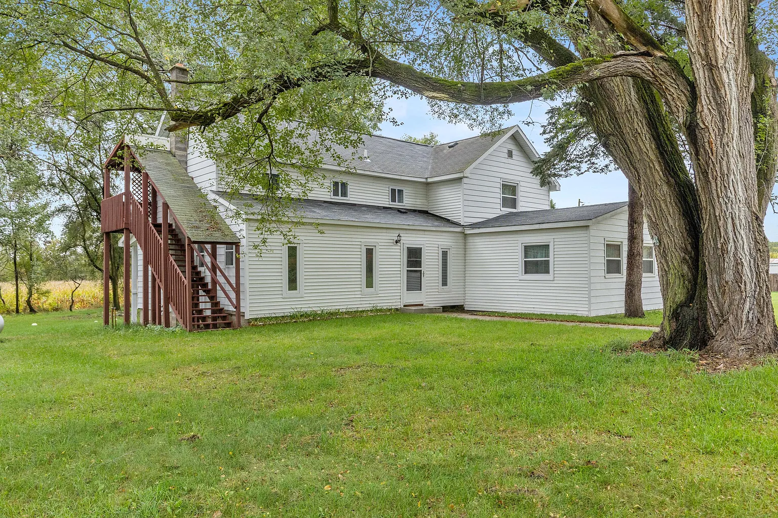 13664 Wabasis Ave NE photo 1
