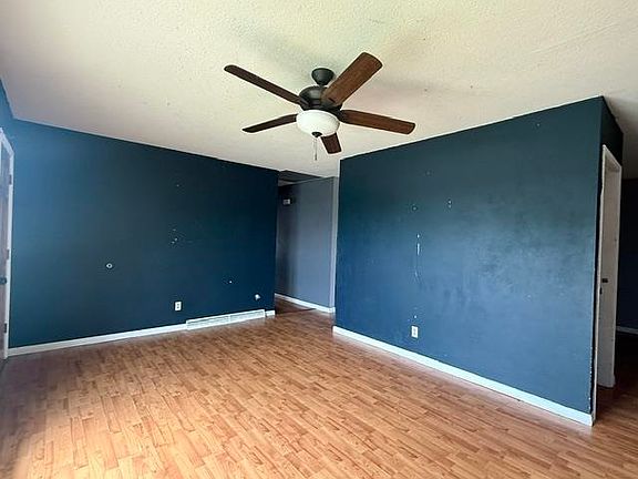 3rd image of 1723 Marjorie Dr