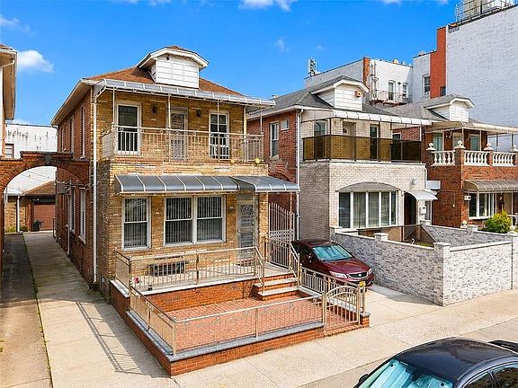 3rd image of 312 Avenue P