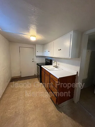 353 H St #3 Photo 1 353 H St #3 Photo 1