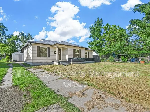 3677 Rockdale Dr, Dallas, TX 75220