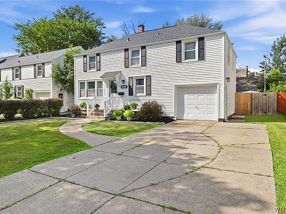 3rd image of 364 Southwood Dr