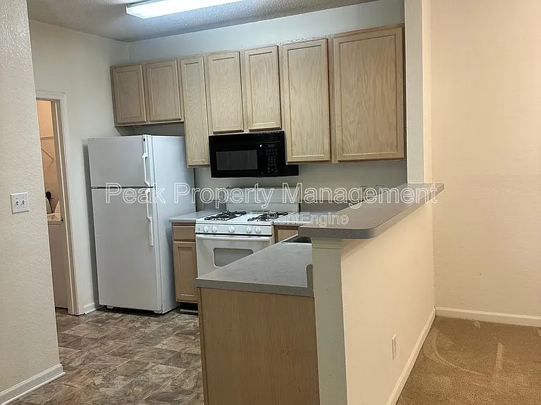 801 Virginia Center Pkwy — Photo 1