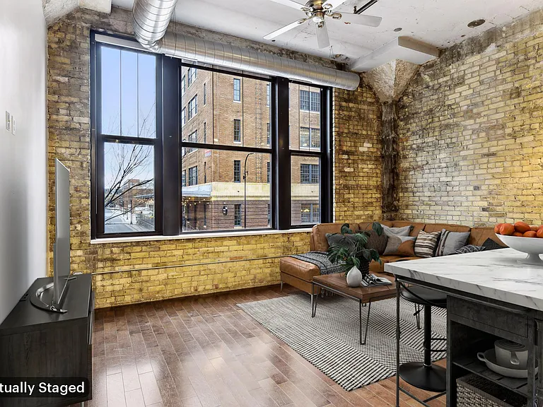 618 Washington Ave N #200 — Photo 1