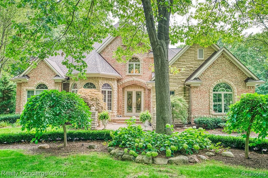 4793 Aljoann Rd, Brighton, MI 48116 | Zillow