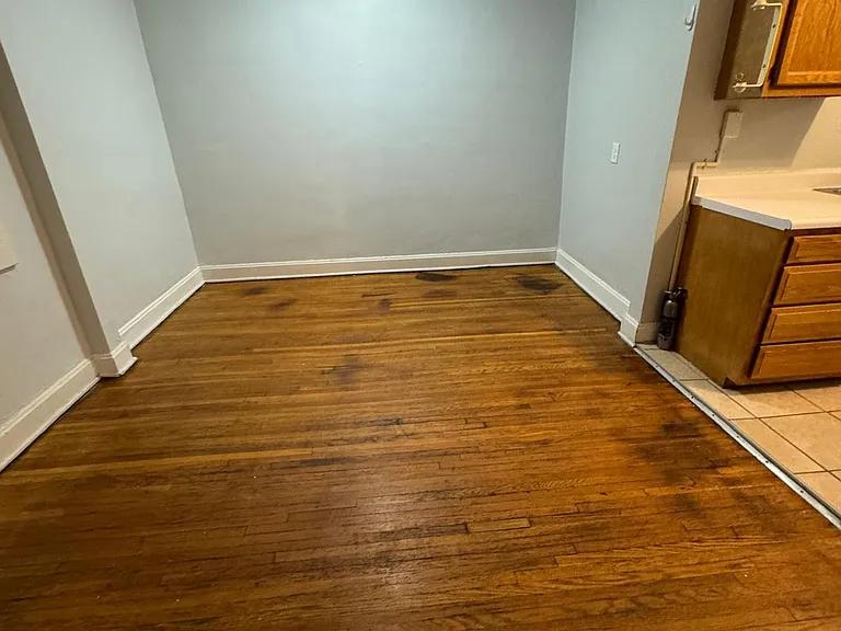 2551 Indianola Ave #1 — Photo 24