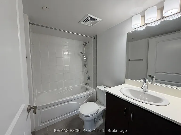 5168 Yonge St #609 — Photo 7
