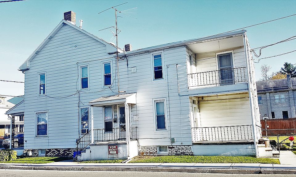 2nd image of 543 Baltimore St