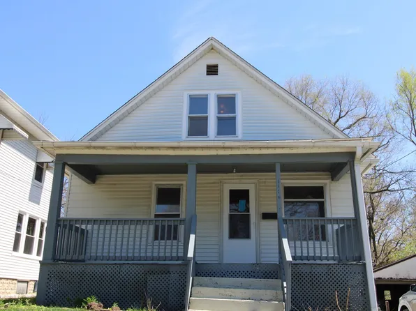 1176 22nd St, Moline, IL 61265