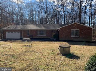 96 Chapel Heights Dr, Fredericksburg, VA 22405