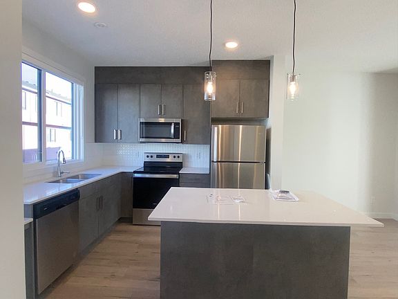 3rd image of 11910 35th Ave SW