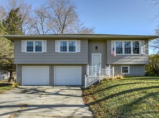 3001 Ajax Rd, Saint Joseph, MO 64503