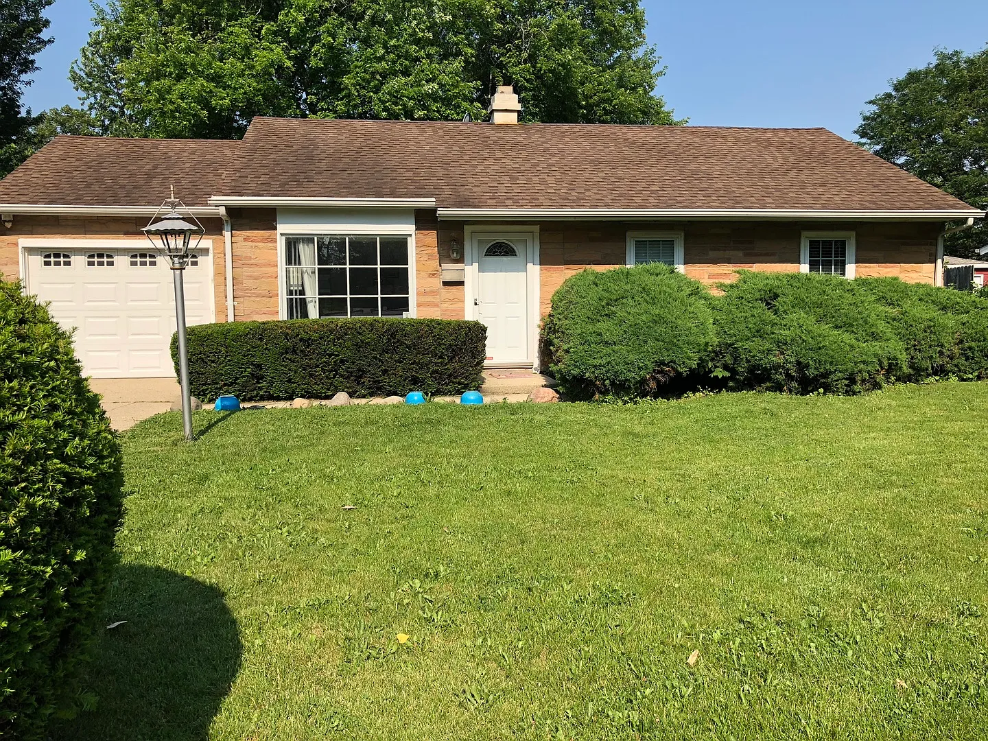 1414 Beau Ridge Dr photo 1