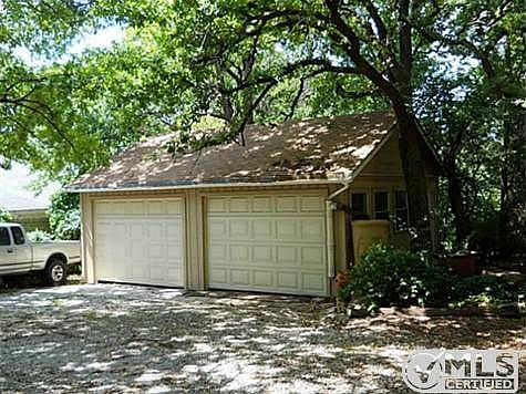 4th image of 4503 Meadowbrook Dr