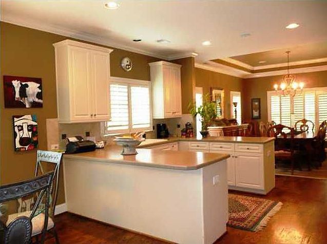 2nd image of 305 Strathdon Pl
