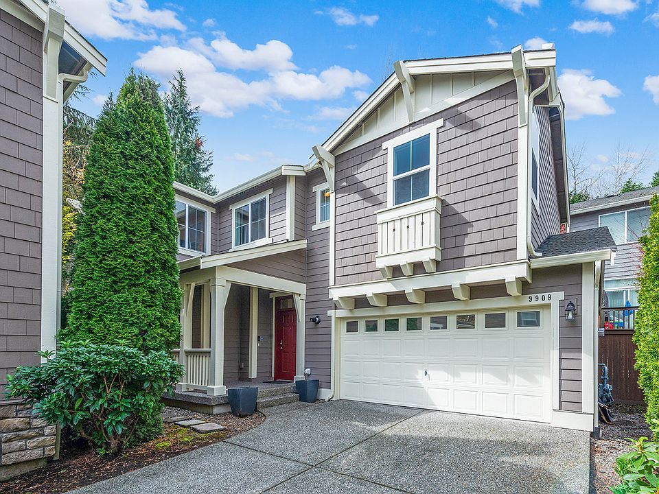 1st image of 9909 NE 138th Pl