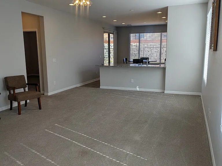 1371 Evening Breeze Ln — Photo 5