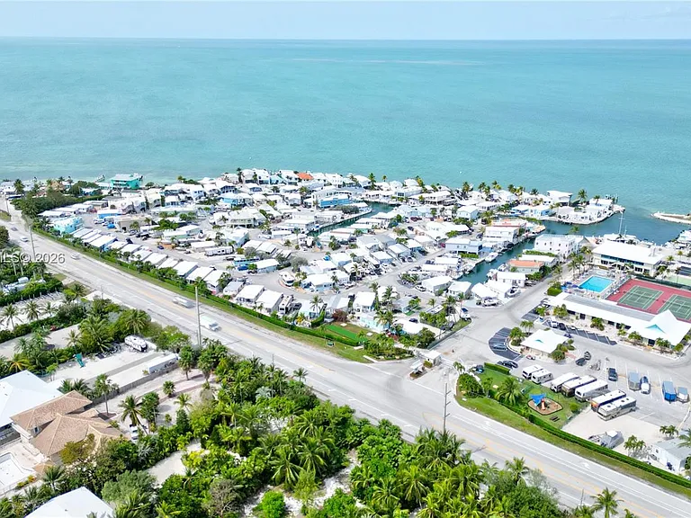 65821 Overseas Hwy #98 — Photo 38