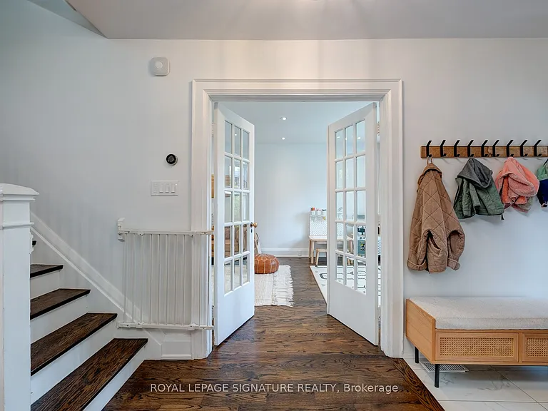 77 Runnymede Rd — Photo 10
