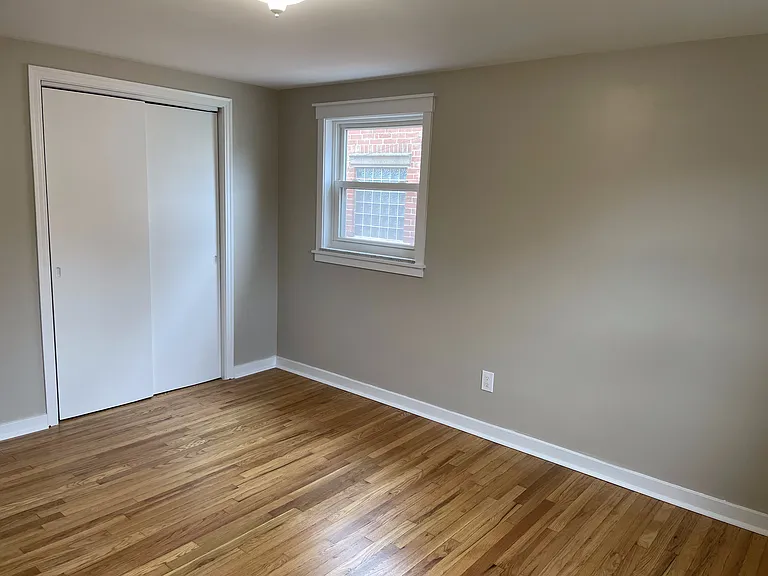 1332 Hawthorne St — Photo 11