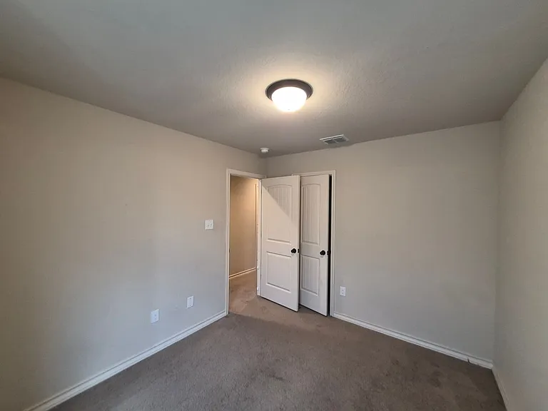 7014 Lakeview Dr #101 — Photo 17