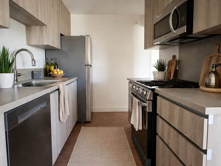Above 7th Apartments — Photo 5