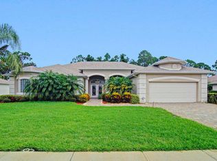 114 Ridgemont Cir SE, Palm Bay, FL 32909