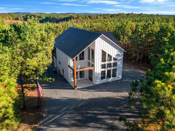 234 Sugarberry Trl, Broken Bow, OK 74728