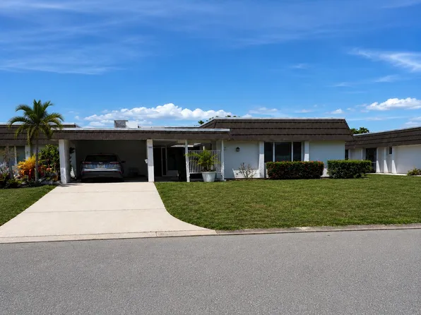 3909 Glen Oaks Dr E, Sarasota, FL 34232