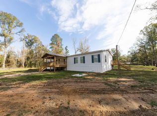 17660 Bay Paul Rd, Livingston, LA 70754