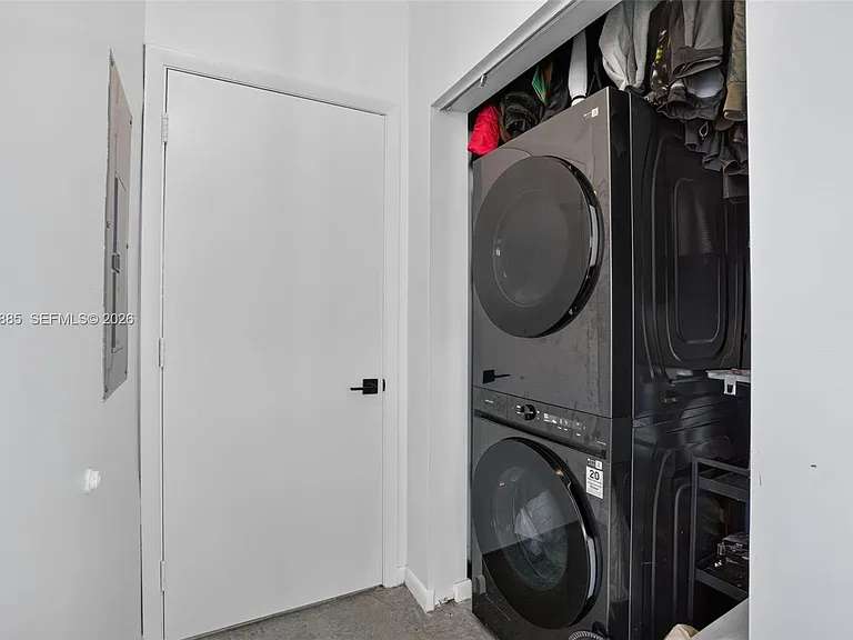 10 SW South River Dr #1005 — Photo 18