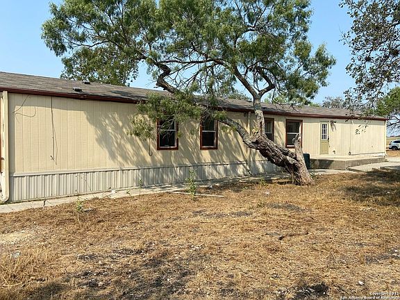 2nd image of 7905 Tates Dr