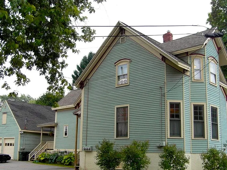 122 Elm St #2 — Photo 1