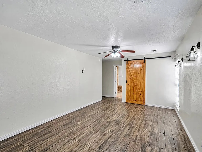 3114 S County Road 1193 — Photo 23