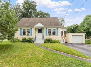 35 Natick St, Lunenburg, MA 01462